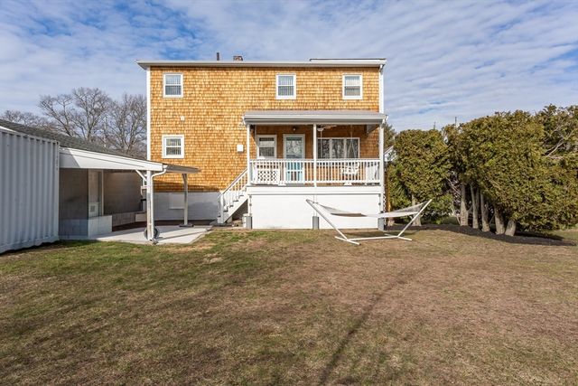 100 Potter Street, Dartmouth, MA 02748