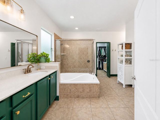 8203 NW 51ST STREET, Gainesville, FL 32653