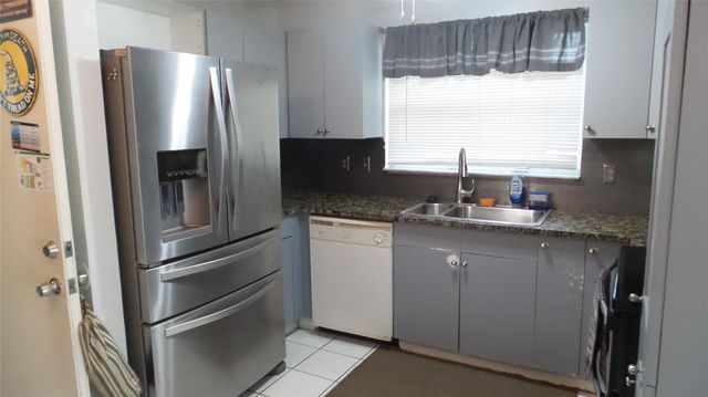 1073 SW 119th Ave, Davie, FL 33325