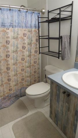 1073 SW 119th Ave, Davie, FL 33325