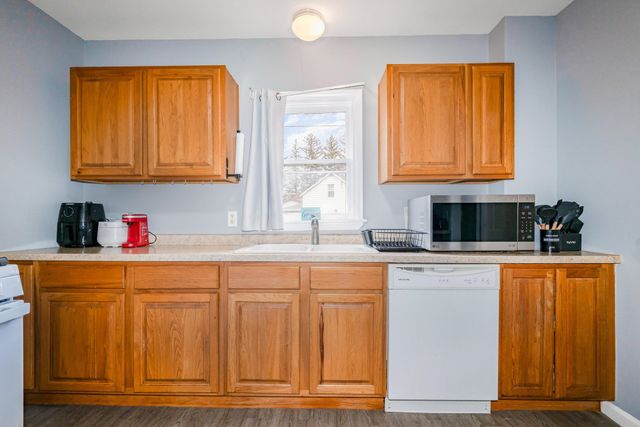 401 S Hampton Street, Bay City, MI 48708