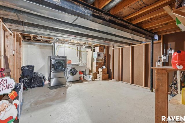 42450 Sheldon Place 212, Clinton Township, MI 48038
