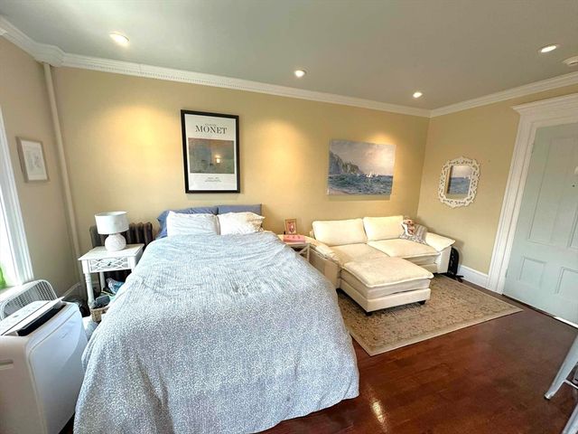 88 Charles 6, Boston, MA 02114