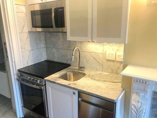 88 Charles 6, Boston, MA 02114