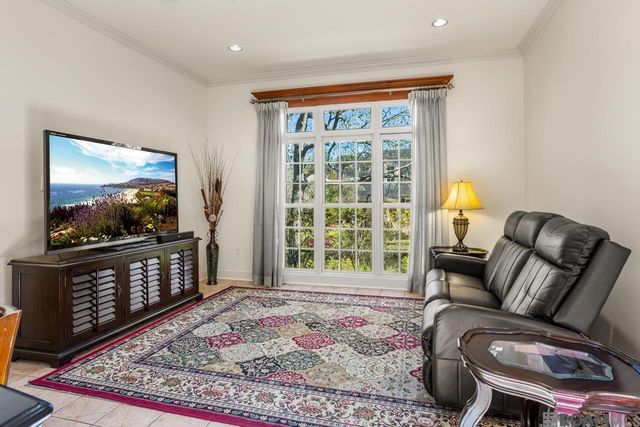 652 Plantation Ridge Ln, Baton Rouge, LA 70810