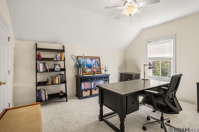 652 Plantation Ridge Ln, Baton Rouge, LA 70810