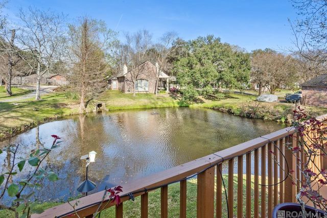 652 Plantation Ridge Ln, Baton Rouge, LA 70810