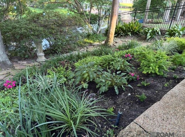 652 Plantation Ridge Ln, Baton Rouge, LA 70810