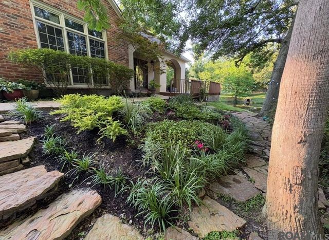 652 Plantation Ridge Ln, Baton Rouge, LA 70810