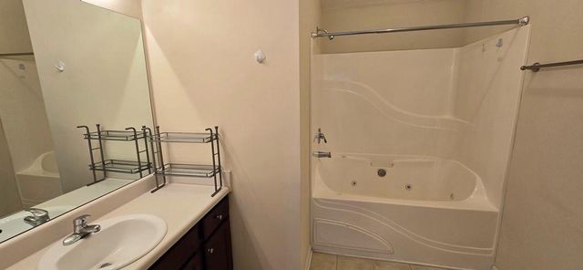 5472 Festival Av, Fairburn, GA 30213