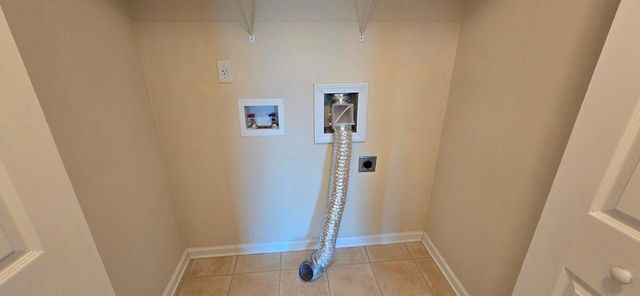 5472 Festival Av, Fairburn, GA 30213