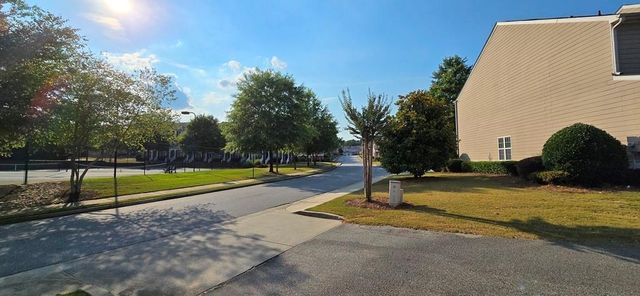 5472 Festival Av, Fairburn, GA 30213