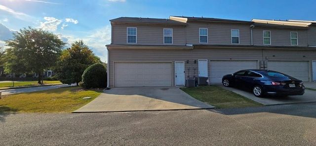 5472 Festival Av, Fairburn, GA 30213