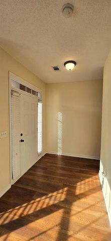5472 Festival Av, Fairburn, GA 30213