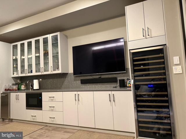 3609 R ST NW, Washington, DC 20007