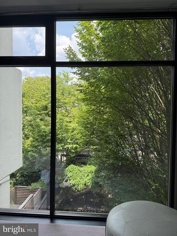 3609 R ST NW, Washington, DC 20007