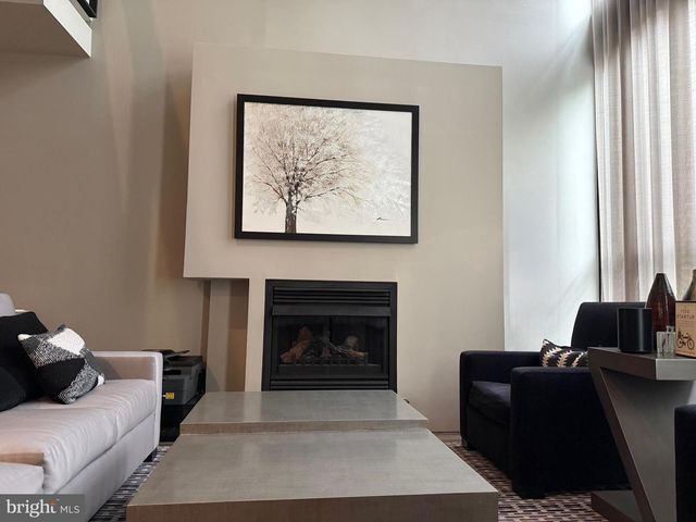 3609 R ST NW, Washington, DC 20007