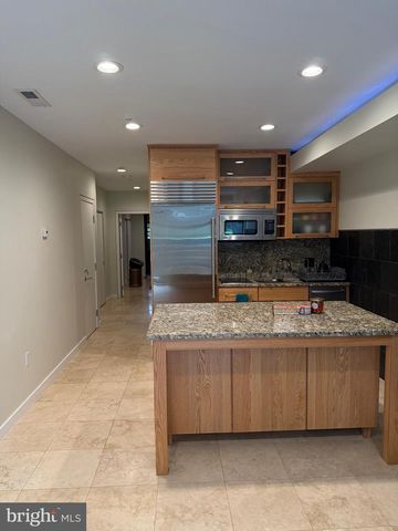 3609 R ST NW, Washington, DC 20007