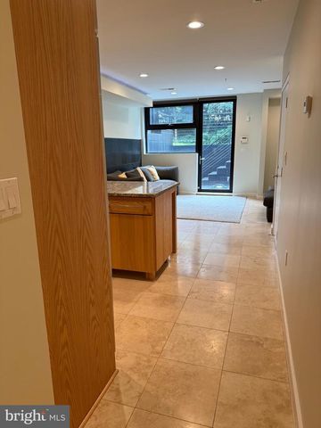 3609 R ST NW, Washington, DC 20007