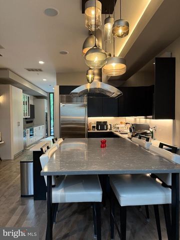 3609 R ST NW, Washington, DC 20007