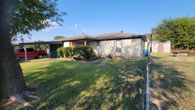 824 Keysville Avenue, Desoto, TX 75115