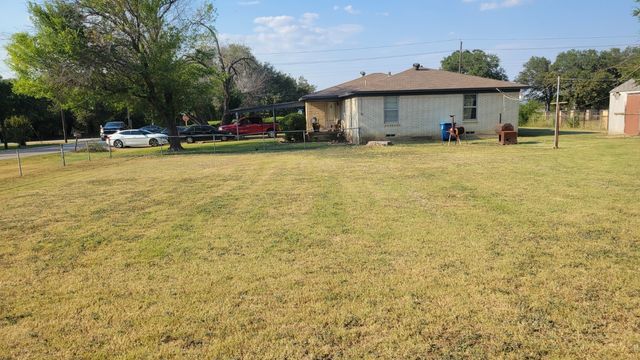 824 Keysville Avenue, Desoto, TX 75115