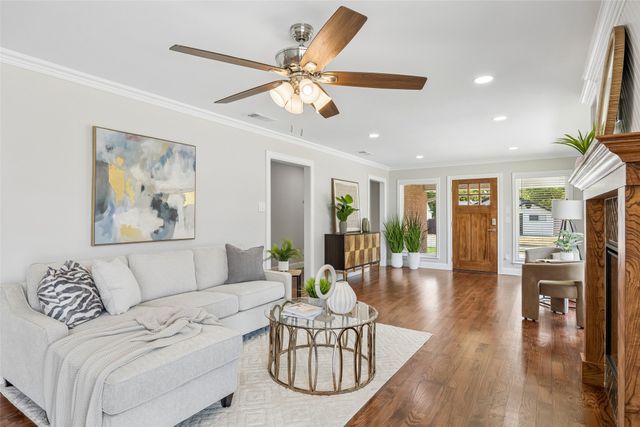 1231 S Montclair Avenue, Dallas, TX 75208