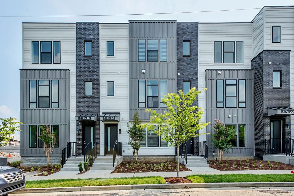 2176 Carson St Apt 20, Nashville, TN 37211