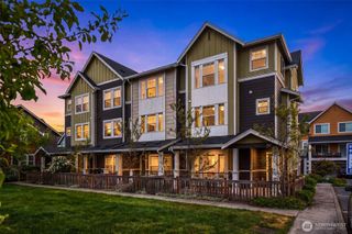 3280 SW Graham Street #601, Seattle, WA 98126