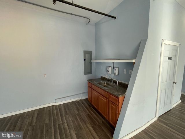 507-9 W GIRARD AVE, Philadelphia, PA 19123