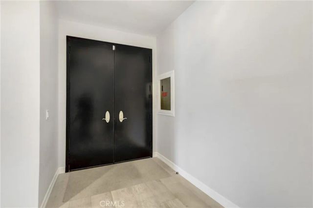 4949 Genesta Avenue 104, Encino, CA 91316