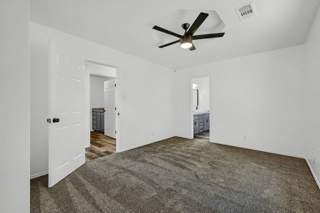 608 North Avenue, Whitesboro, TX 76273