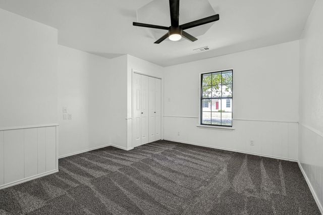 608 North Avenue, Whitesboro, TX 76273
