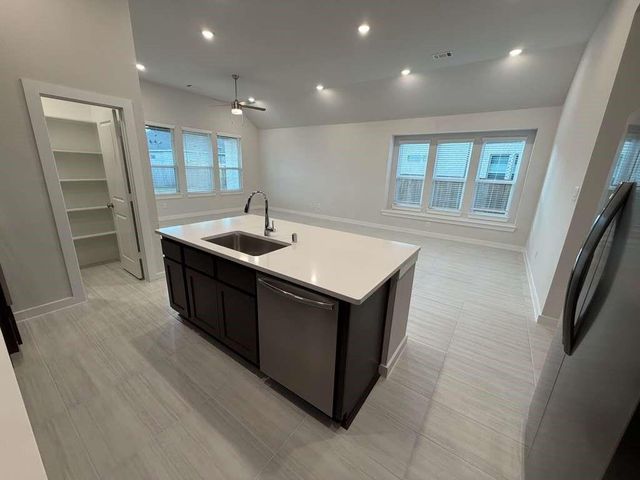 11239 Peacock Flower Street, Cypress, TX 77433