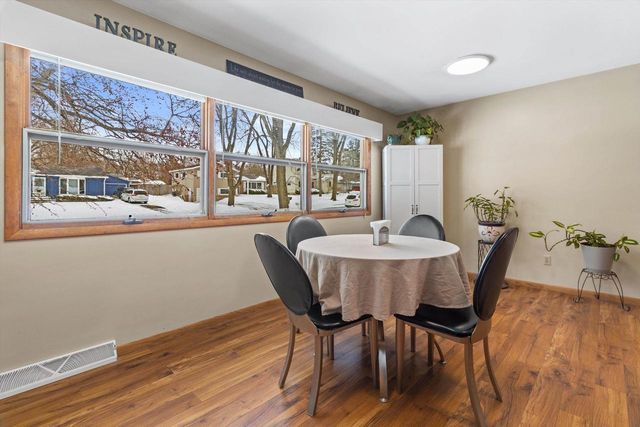 818 Redland Drive, Madison, WI 53714