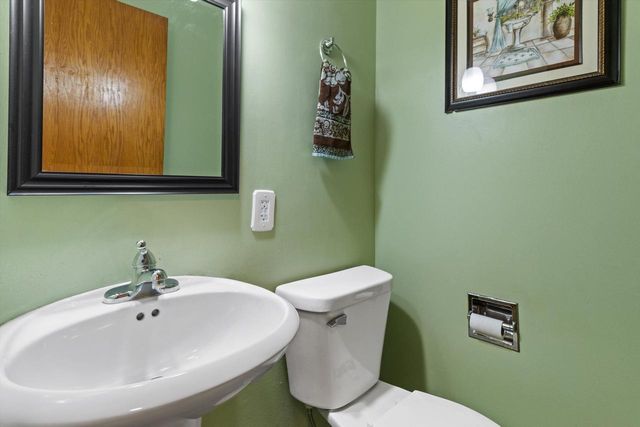 818 Redland Drive, Madison, WI 53714