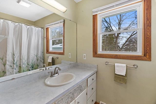 818 Redland Drive, Madison, WI 53714