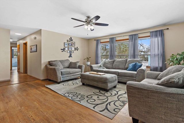 818 Redland Drive, Madison, WI 53714