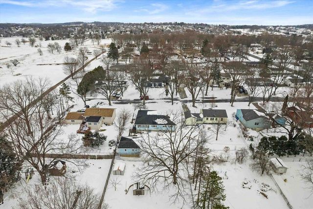 818 Redland Drive, Madison, WI 53714