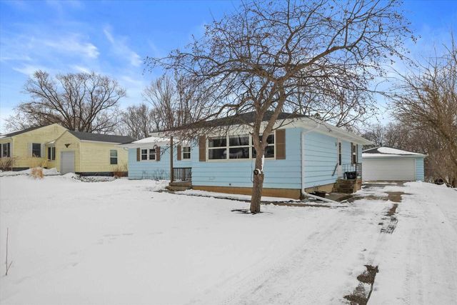 818 Redland Drive, Madison, WI 53714