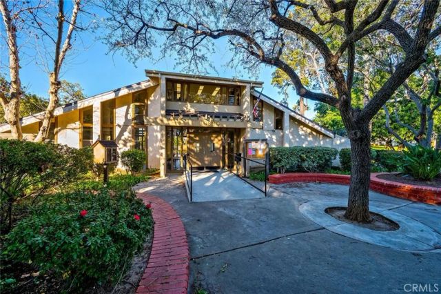 10648 Porto Court, San Diego, CA 92124