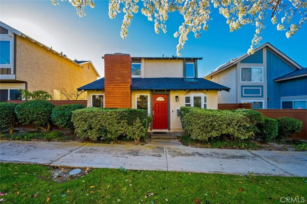 10648 Porto Court, San Diego, CA 92124