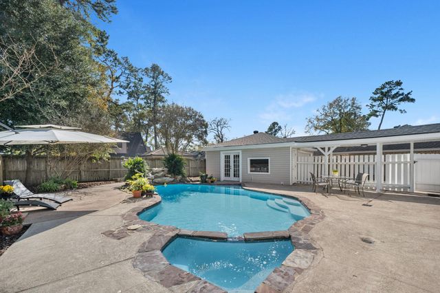 3506 Riverwood Park Drive, Kingwood, TX 77345