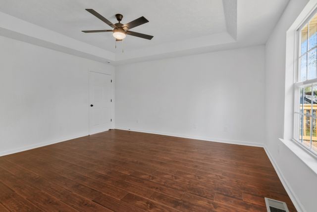 705 Pinehurst Pt, Mount Juliet, TN 37122