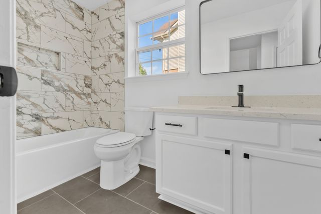 705 Pinehurst Pt, Mount Juliet, TN 37122