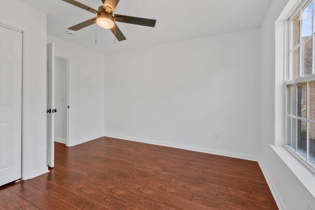 705 Pinehurst Pt, Mount Juliet, TN 37122