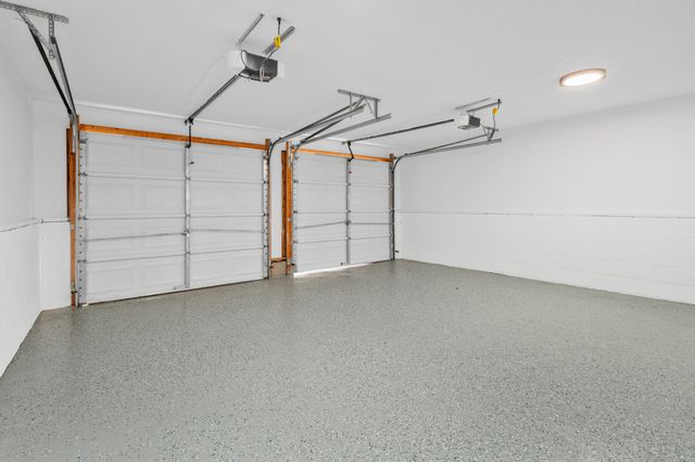 705 Pinehurst Pt, Mount Juliet, TN 37122