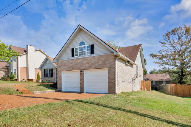 705 Pinehurst Pt, Mount Juliet, TN 37122