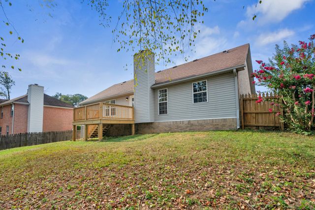 705 Pinehurst Pt, Mount Juliet, TN 37122