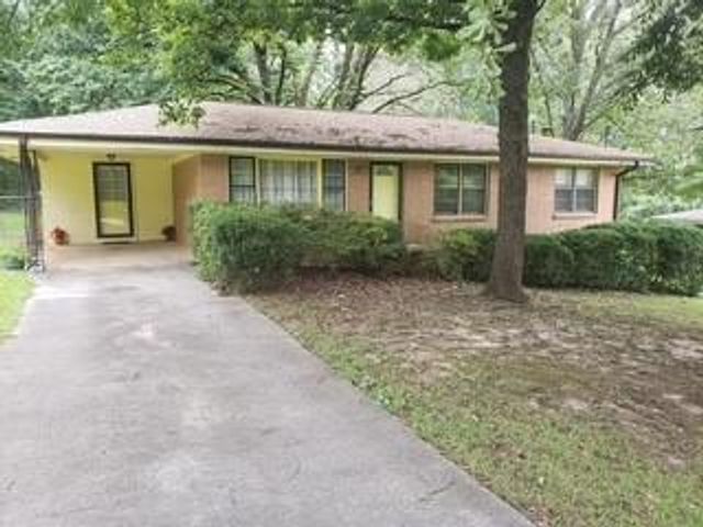 121 Dogwood Lane, Lawrenceville, GA 30046
